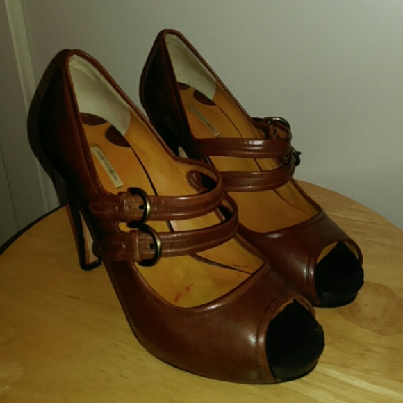 Max Studio Sexy Librarian Heels - Picture 2 of 2